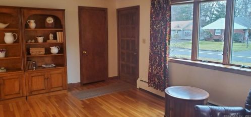 502 Lower Ln, Kensington CT  06037-3116 exterior