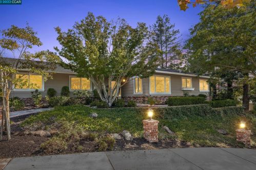 360 Merrilee Pl, Danville, CA 94526-4316