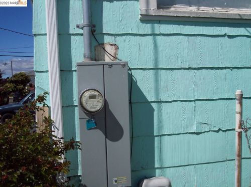 15 Chanslor Ave, Richmond CA  94801-3403 exterior