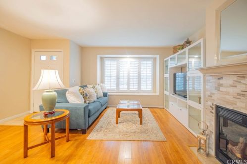 303 Bennett Ave, Glendora CA 91741-2742 exterior