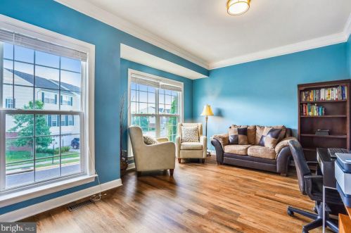 6102 Popes Creek Pl, Haymarket VA  20169-5421 exterior