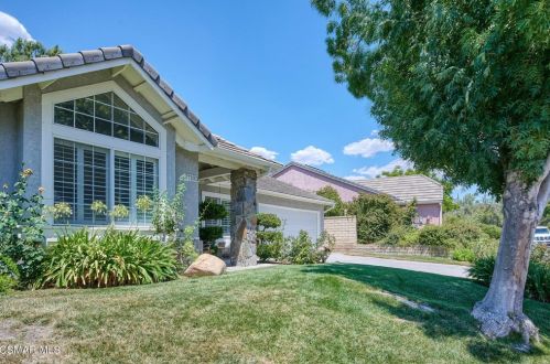27103 Rexford Pl, Santa Clarita, CA 91354-2107