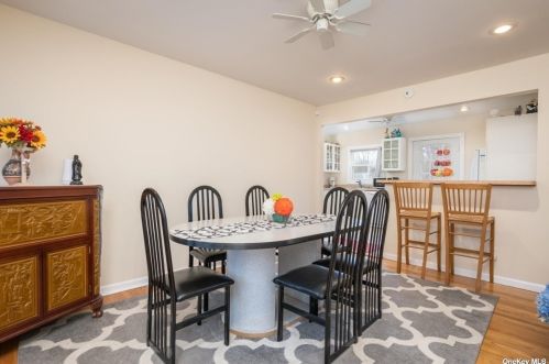 109 Henry St, Roosevelt, NY 11575-1304