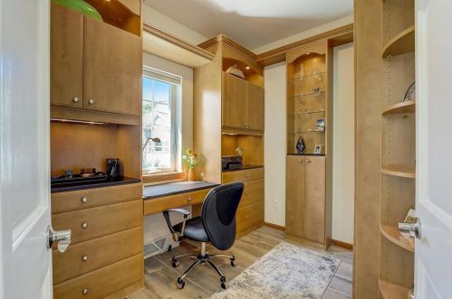 2301 Silver Fox Ct, Waukesha WI  53188-2593 exterior