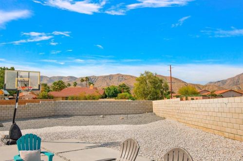 64978 Ray Ct, Desert Hot Springs CA  92240-1447 exterior