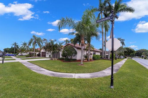 7850 Villa Nova Dr, Boca Raton, FL 33433-1027