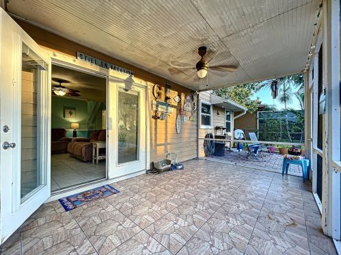 1726 Berkshire Blvd, Fort Pierce FL 34952-7112 exterior