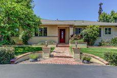 656 Hillcrest, Vista, CA 92081-7504