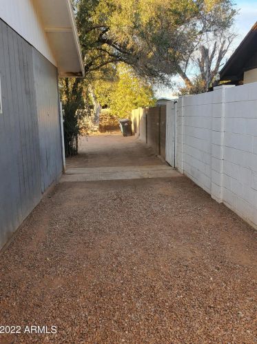 522 11 Ave, Mesa AZ  85204-5019 exterior