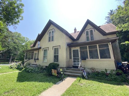 318 6th St, Waterford MN  55057-2554 exterior