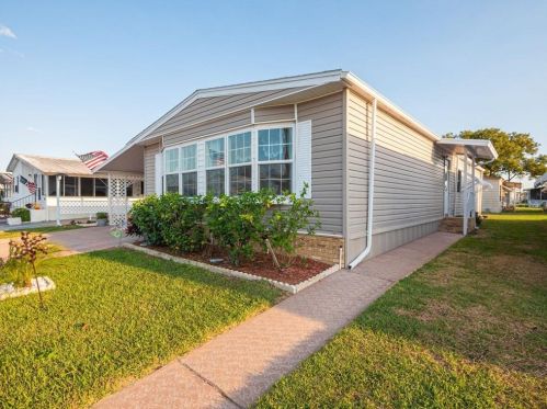 4146 Sprucewood St, Winter Haven, FL 33880-1642
