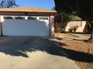 1423 Oleander Ave, Fresno CA  93706-2422 exterior