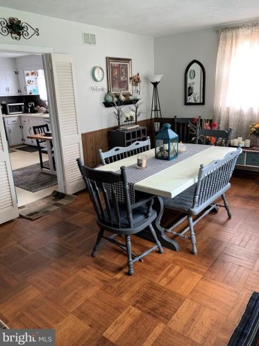101 Lafayette Rd, Norristown, PA 19401-1806