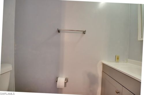 7196 Drum Dr, Saint James City FL  33956-2726 exterior