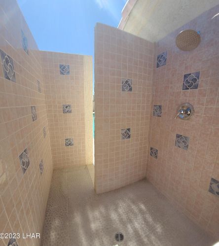 3748 Tahitian Dr, Lake Havasu City AZ  86406-6452 exterior