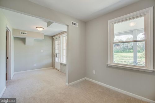 10600 Woodland Dr, Fredericksburg VA  22407-7759 exterior