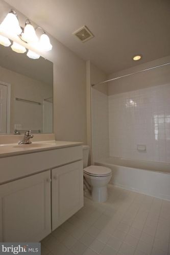 8974 Yellow Daisy Pl, Lorton VA  22079-5693 exterior
