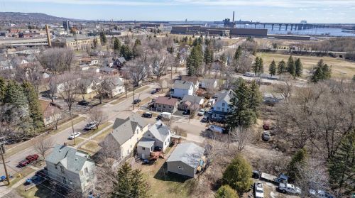 5 58th Ave, Duluth MN  55804-2505 exterior
