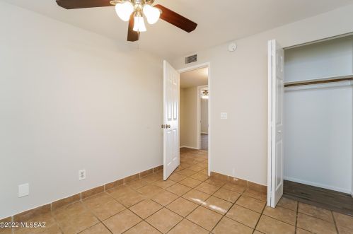 3341 Elson Ave, Tucson AZ  85730-2206 exterior