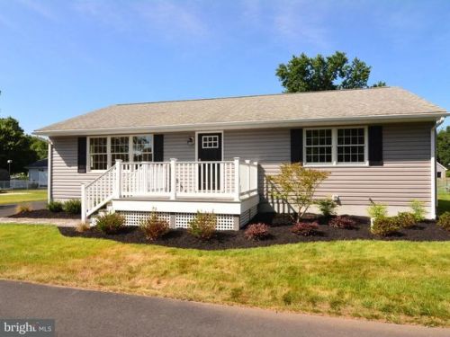33992 Crestview Ave, Lewes, DE 19958-3043