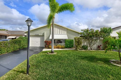 5569 Mirror Lakes Blvd, Boynton Beach, FL 33472-1215