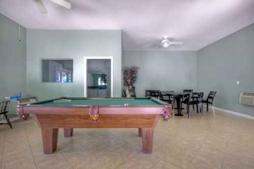 4860 Rolando Ct, San Diego CA 92115-2700 exterior