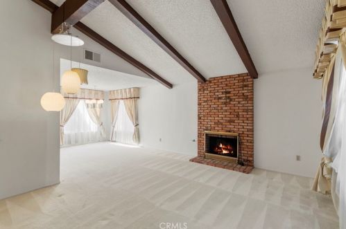 731 26th St, San Bernardino, CA 92404-4049