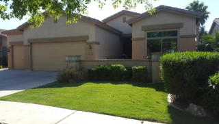 4710 Stallion Dr, Gilbert, AZ 85297-9586