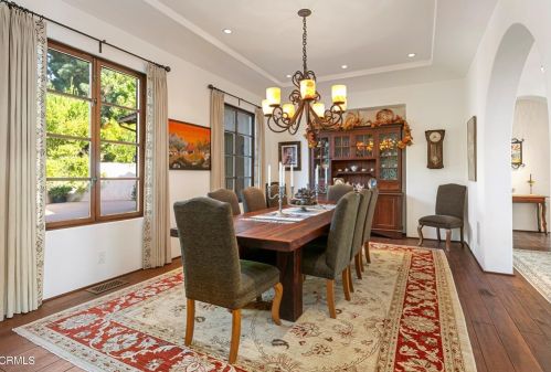 5320 Ivafern Ln, La Canada CA  91011-2811 exterior