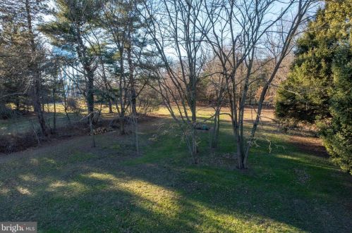 223 7th Ave, Collegeville PA  19426-1905 exterior
