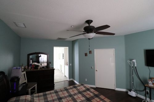 11224 Streamfield Ct, Riverside CA 92505-5713 exterior