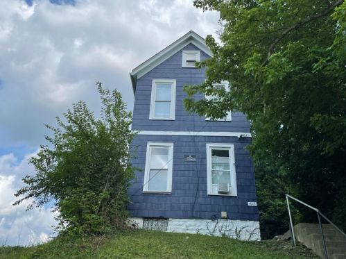 3642 Clarion Ave, Cincinnati, OH 45207-1141