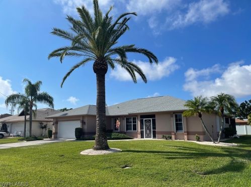3746 6th Ave, Cape Coral, FL 33904-5203