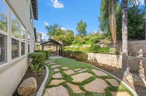 45730 Shasta Ln, Temecula CA  92592-1383 exterior