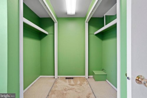 16 Turner Ln, Willingboro NJ  08046-3622 exterior