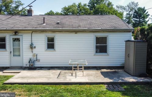 575 Winding Rd, Lansdale PA  19446-3446 exterior