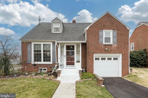 1494 Sunset Dr, Pottstown, PA 19464-5022