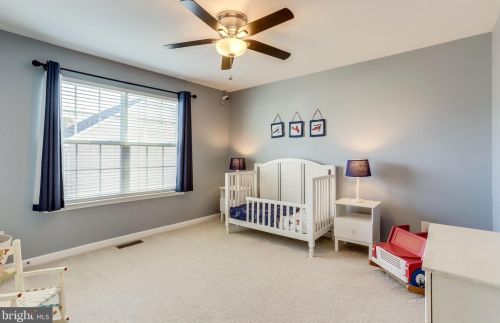 13495 Eagles Rest Dr, Leesburg VA 20176-5035 exterior