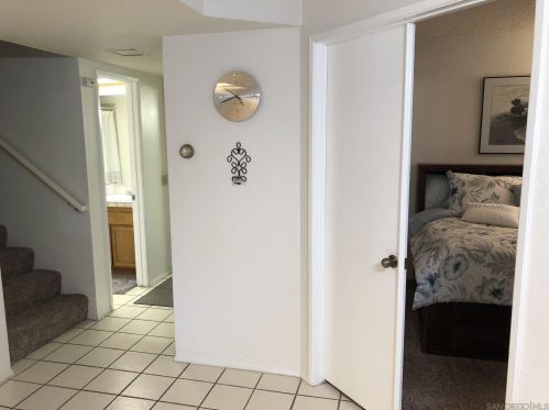 1473 Chalcedony St, San Diego CA 92109-2107 exterior