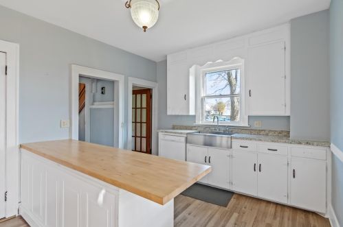 1027 Church St, Marion OH  43302-4408 exterior