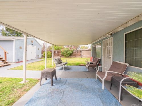 4684 Linwood Pl, Riverside CA 92506-1029 exterior