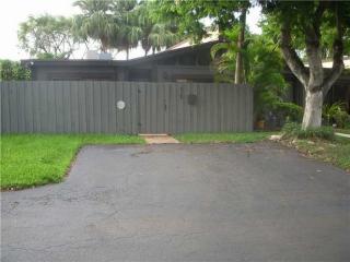 9348 132nd St, Miami, FL 33176-5721