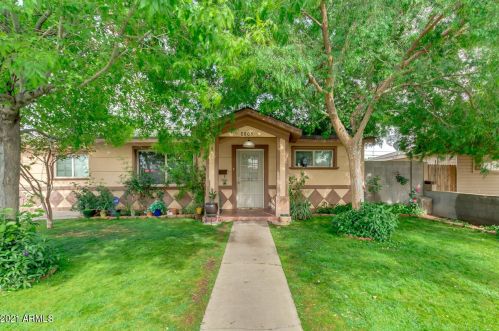 8805 29th Ave, Phoenix, AZ 85051-3914