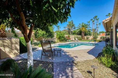 8440 Thoroughbred Trl, Scottsdale, AZ 85258-1400