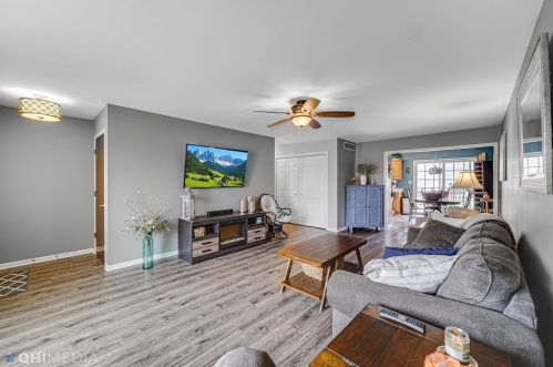 11625 Homestead Vlg Ct, Dyer IN 46373-9141 exterior