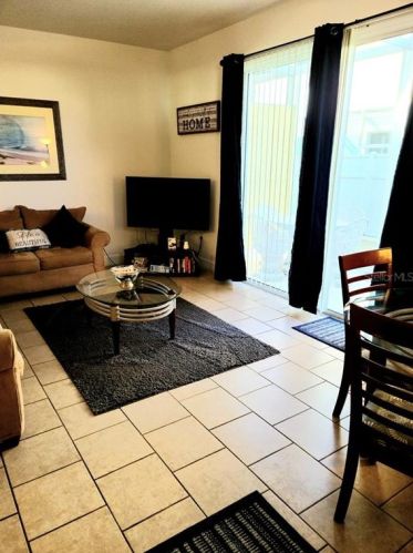 600 Founders Dr, Kissimmee, FL 34744-5952