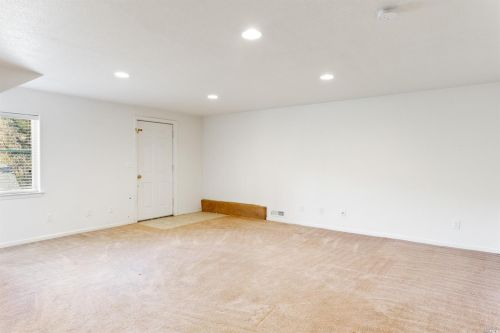 25592 Fairbanks Pl, Willits CA  95490-8910 exterior