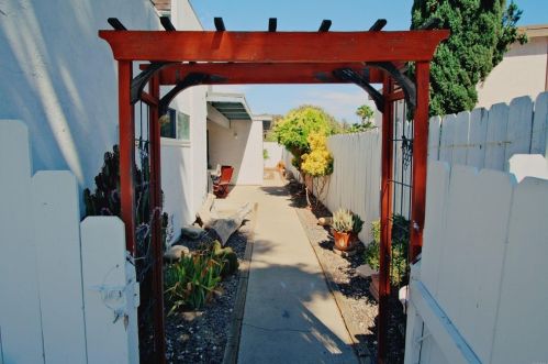 13263 Saddle Rdg Rd, Lakeside CA  92040-4702 exterior