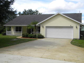 4660 Lake Washington Rd, Melbourne, FL 32934-7672