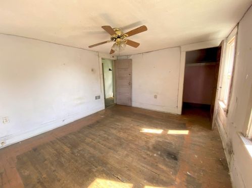 315 Hamilton Ave, Hermitage PA  16121-2002 exterior